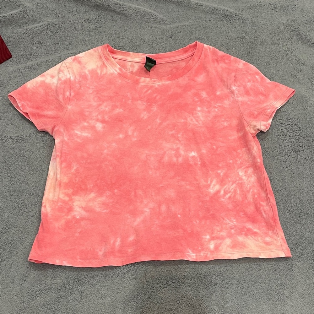 Pink and white tie dye shirt. Slightly worn. Size small.